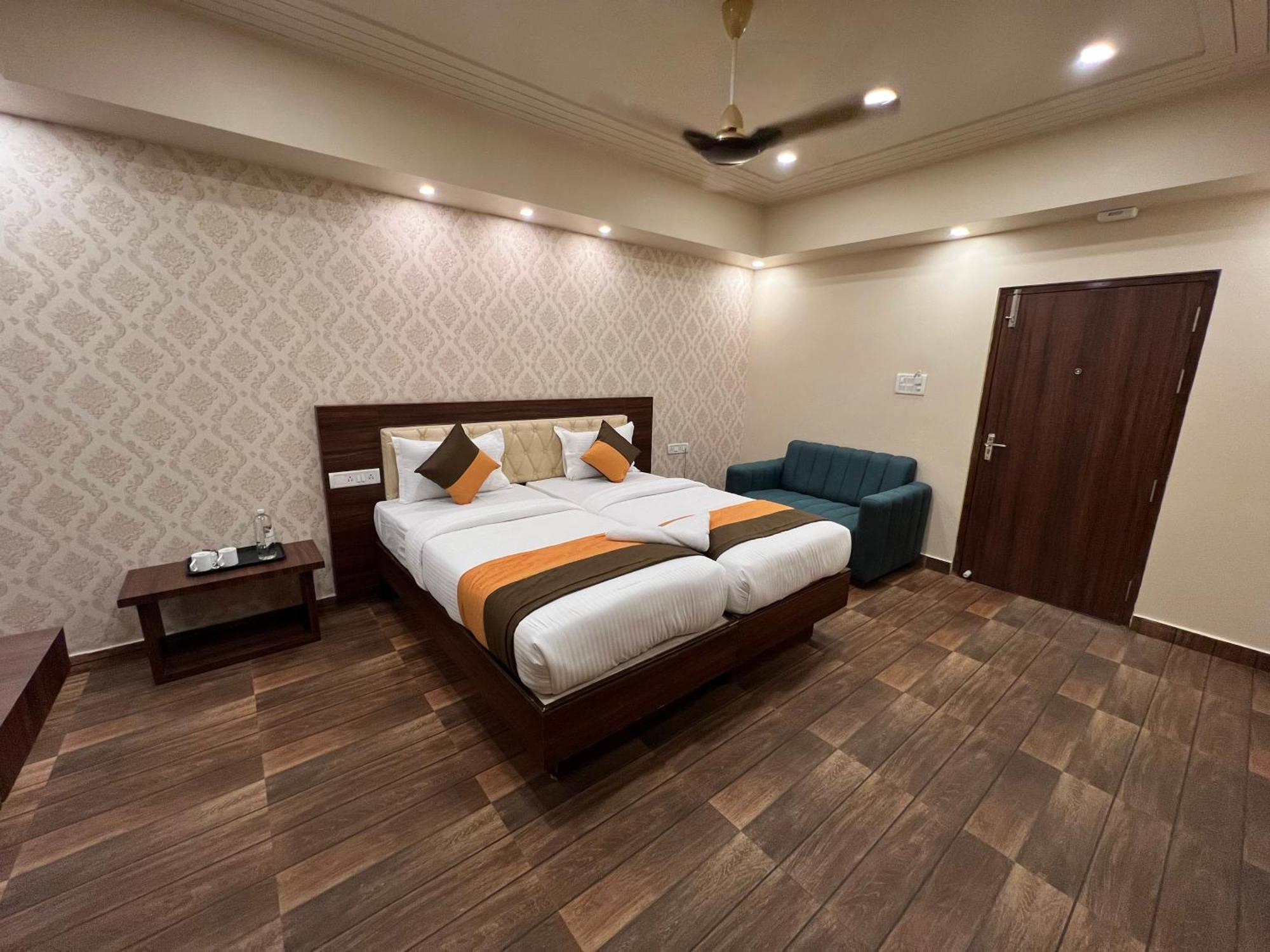 Kammasandra Grand Falcon Electronic City מראה חיצוני תמונה